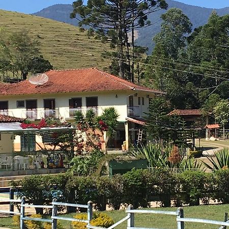 Hotel Fazenda Recanto Dos Pinheiros Passa Quatro Exterior foto