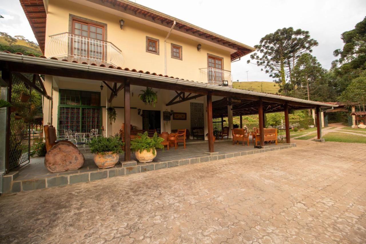 Hotel Fazenda Recanto Dos Pinheiros Passa Quatro Exterior foto