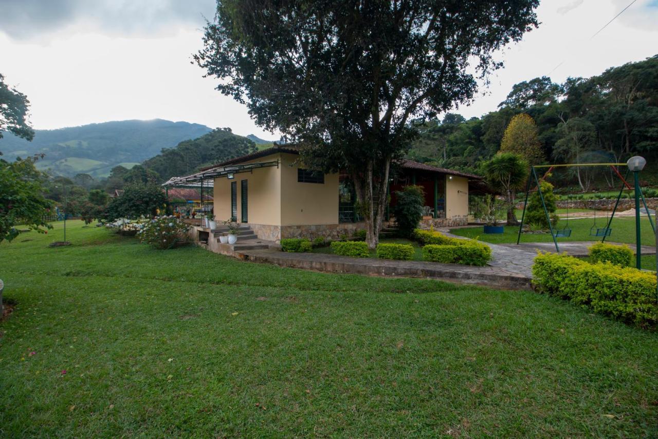 Hotel Fazenda Recanto Dos Pinheiros Passa Quatro Exterior foto