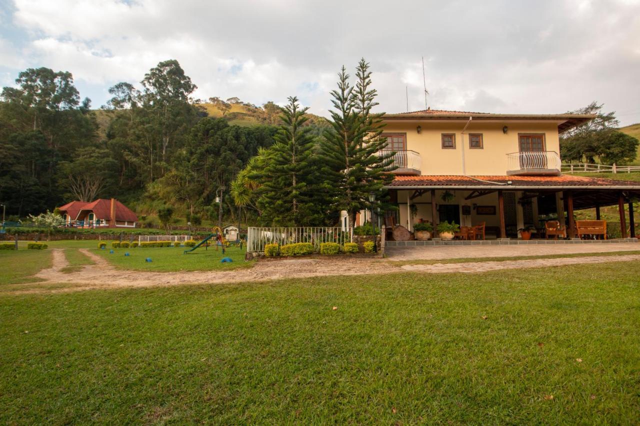 Hotel Fazenda Recanto Dos Pinheiros Passa Quatro Exterior foto