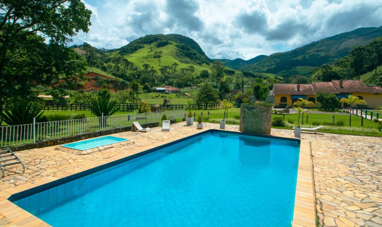 Hotel Fazenda Recanto Dos Pinheiros Passa Quatro Exterior foto