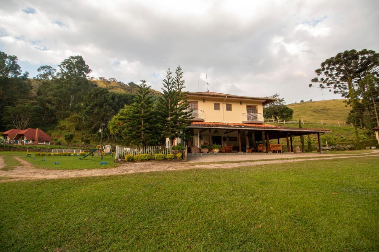 Hotel Fazenda Recanto Dos Pinheiros Passa Quatro Exterior foto