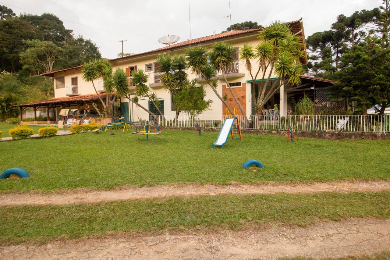 Hotel Fazenda Recanto Dos Pinheiros Passa Quatro Exterior foto